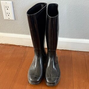 Black Tall Rain Boots